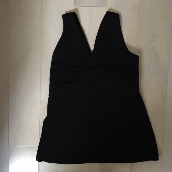 lululemon mesh top - Picture 3 of 3